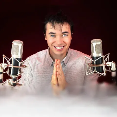 TOM ASMR